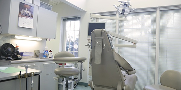 Willow Run Dental exam room
