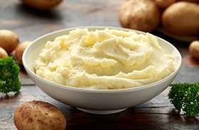 Mashed potatoes, a no-chew food for after oral surgery