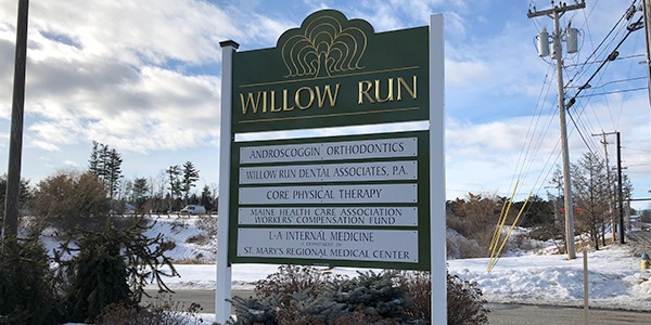 Willow Run Sign