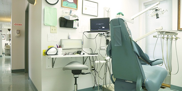 Willow Run Dental exam chair